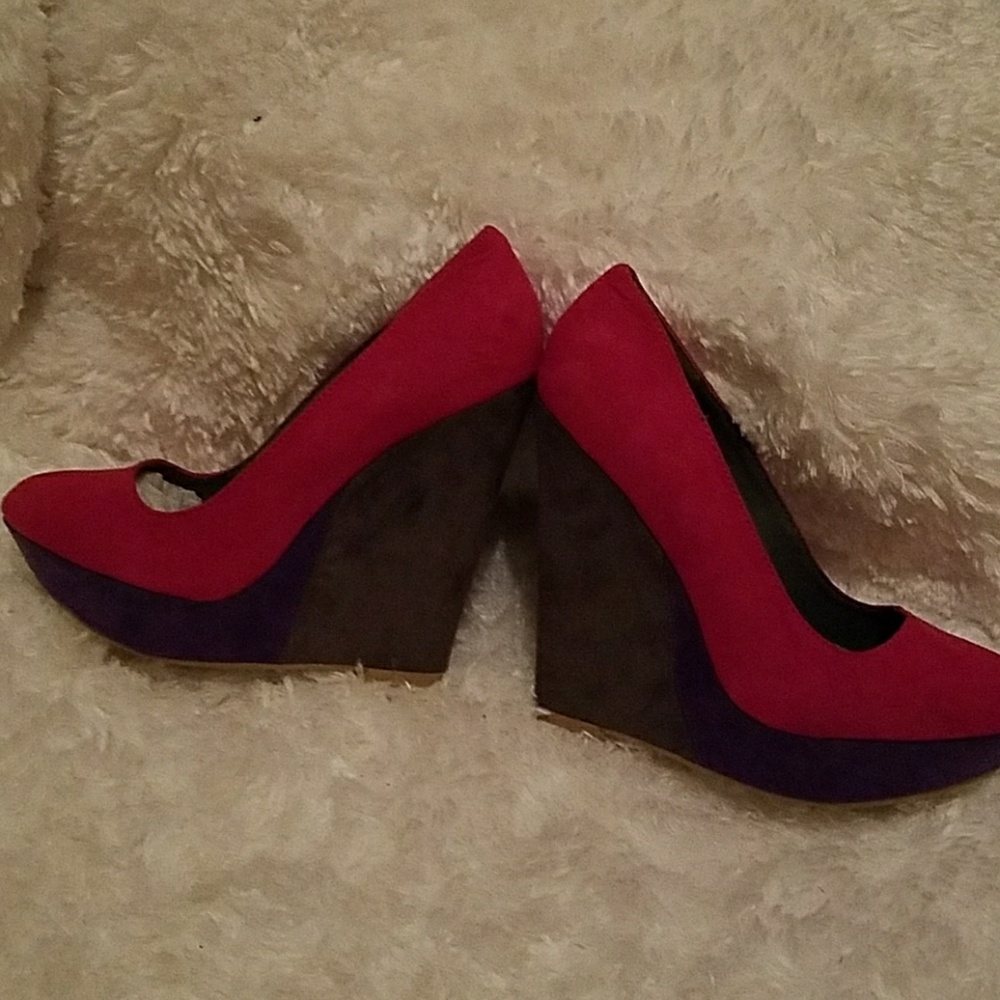 Color block wedges - Picture 4 of 4
